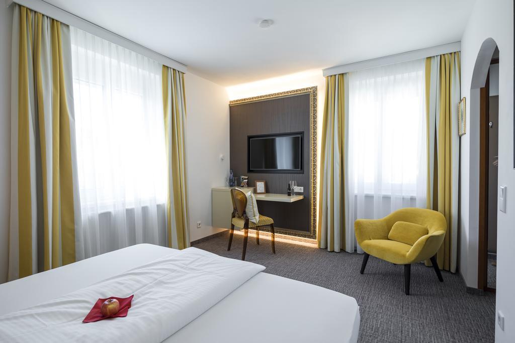 Hotel Goritschnigg Фельден-ам-Вёртер-Зе Экстерьер фото