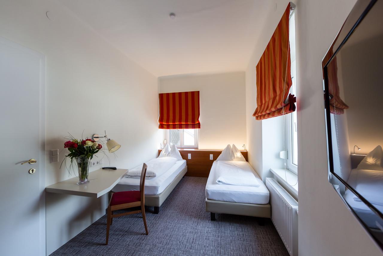 Hotel Goritschnigg Фельден-ам-Вёртер-Зе Экстерьер фото